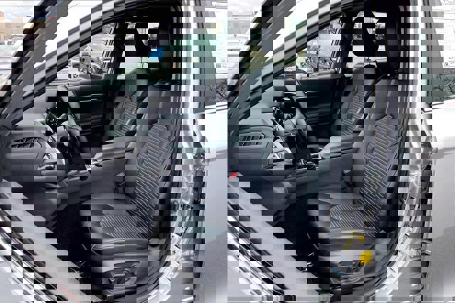 Used 2021 Toyota Camry SE image 24