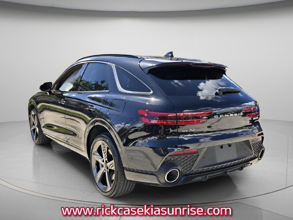 Used 2024 Genesis GV70 2.5T w/ Sport Prestige Package AWD/4WD image 4