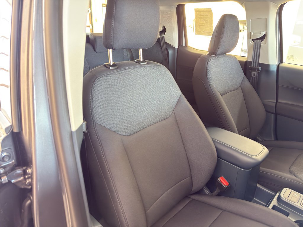 New 2025 Ford Maverick XL w/ Equipment Group 101A image 31