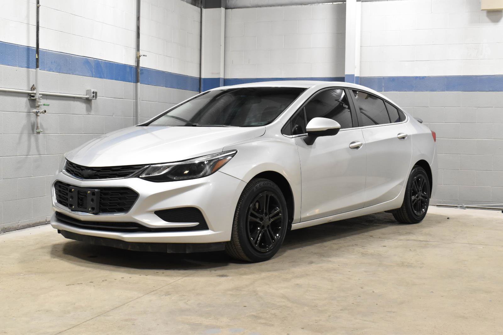 Used 2017 Chevrolet Cruze LT