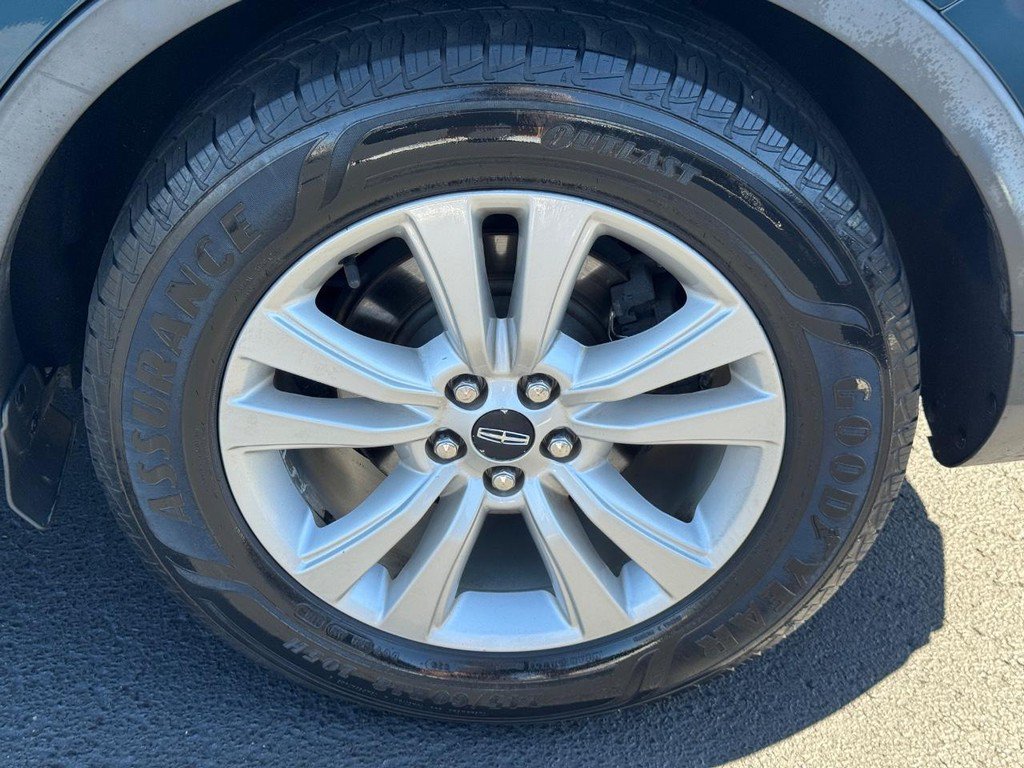 Used 2016 Lincoln MKX Premiere FWD image 7