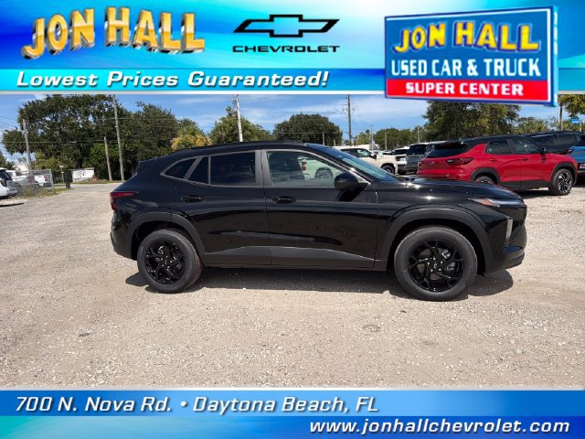 Used 2026 Chevrolet Trax LT w/ Midnight Edition FWD image 12