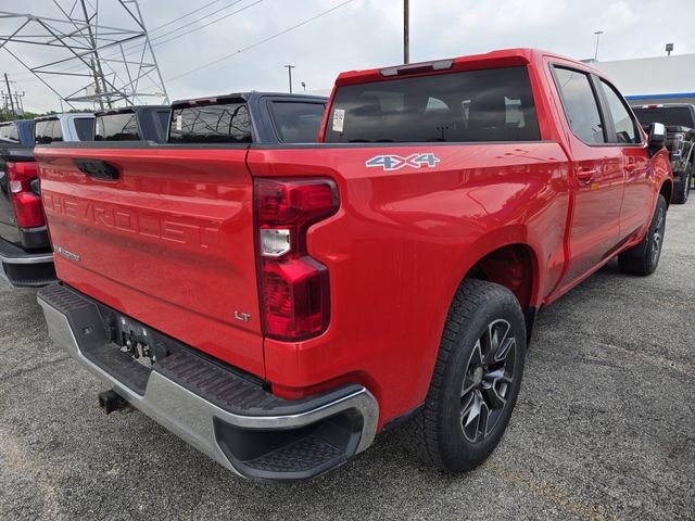 Used 2024 Chevrolet Silverado 1500 LT AWD/4WD image 5