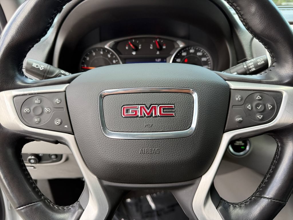 Used 2022 GMC Terrain SLT AWD/4WD image 19