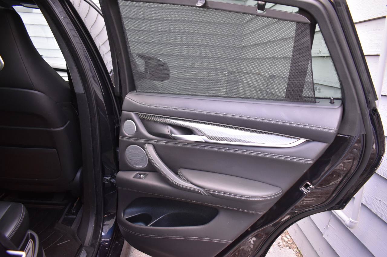 Used 2017 BMW X6 M AWD/4WD image 35