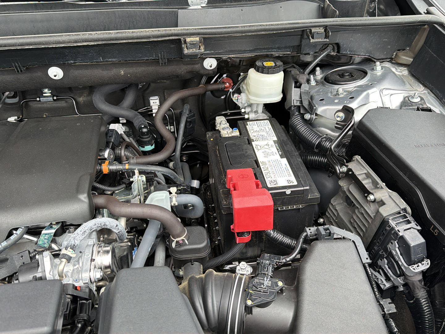 Used 2022 Toyota RAV4 Limited FWD image 38