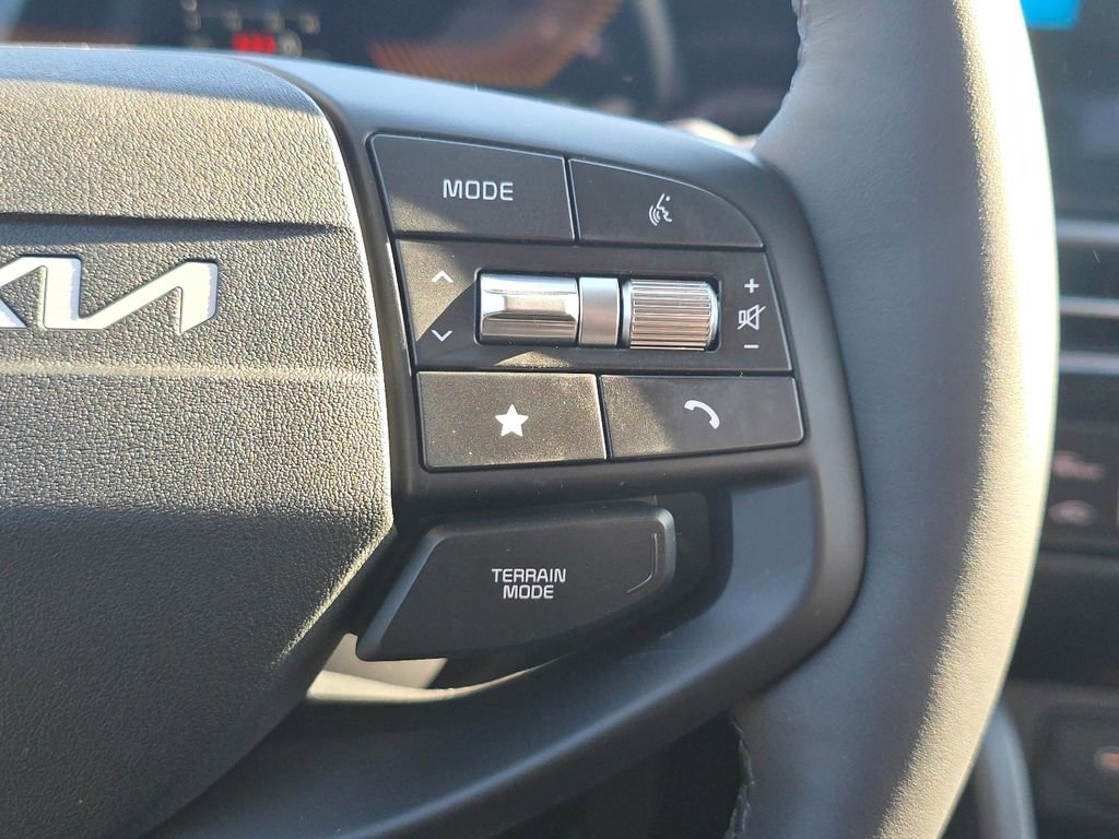 New 2026 Kia Sportage EX w/ EX Panorama Roof Package image 9