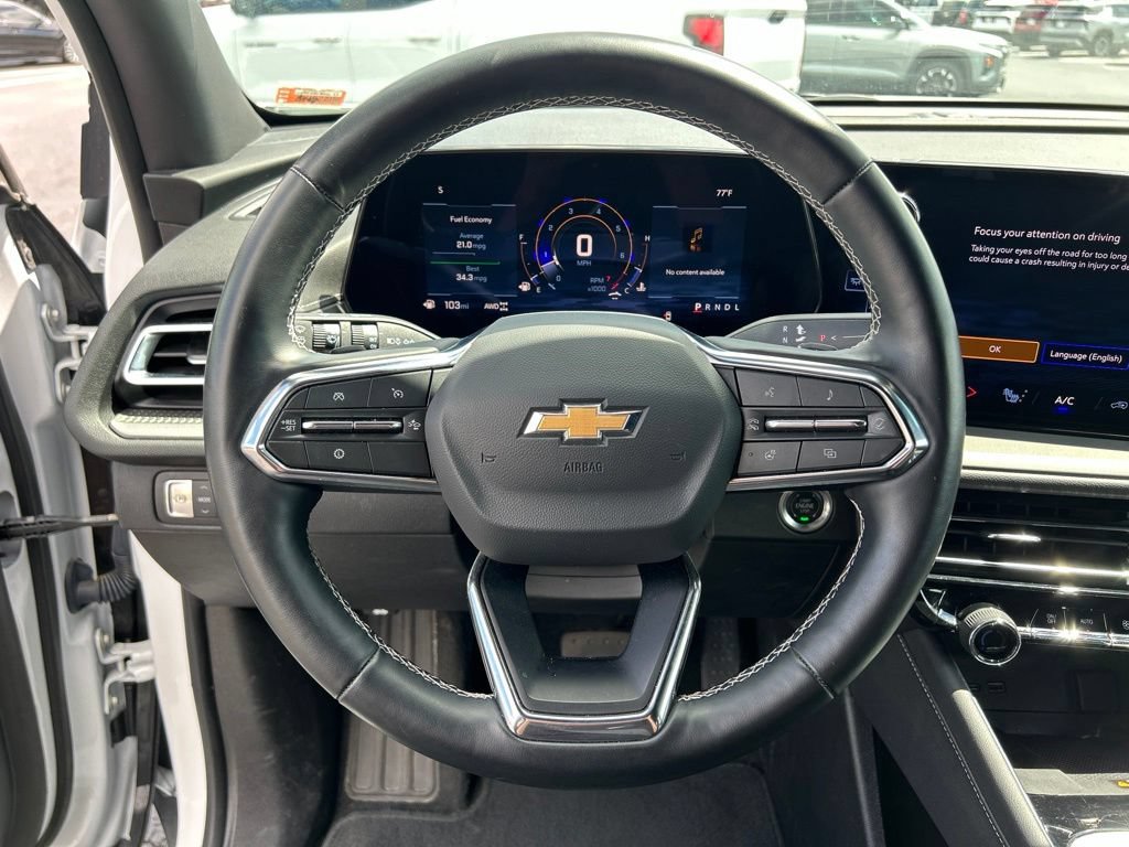 Used 2025 Chevrolet Traverse LT w/ Sun and Wheel Package AWD/4WD image 21