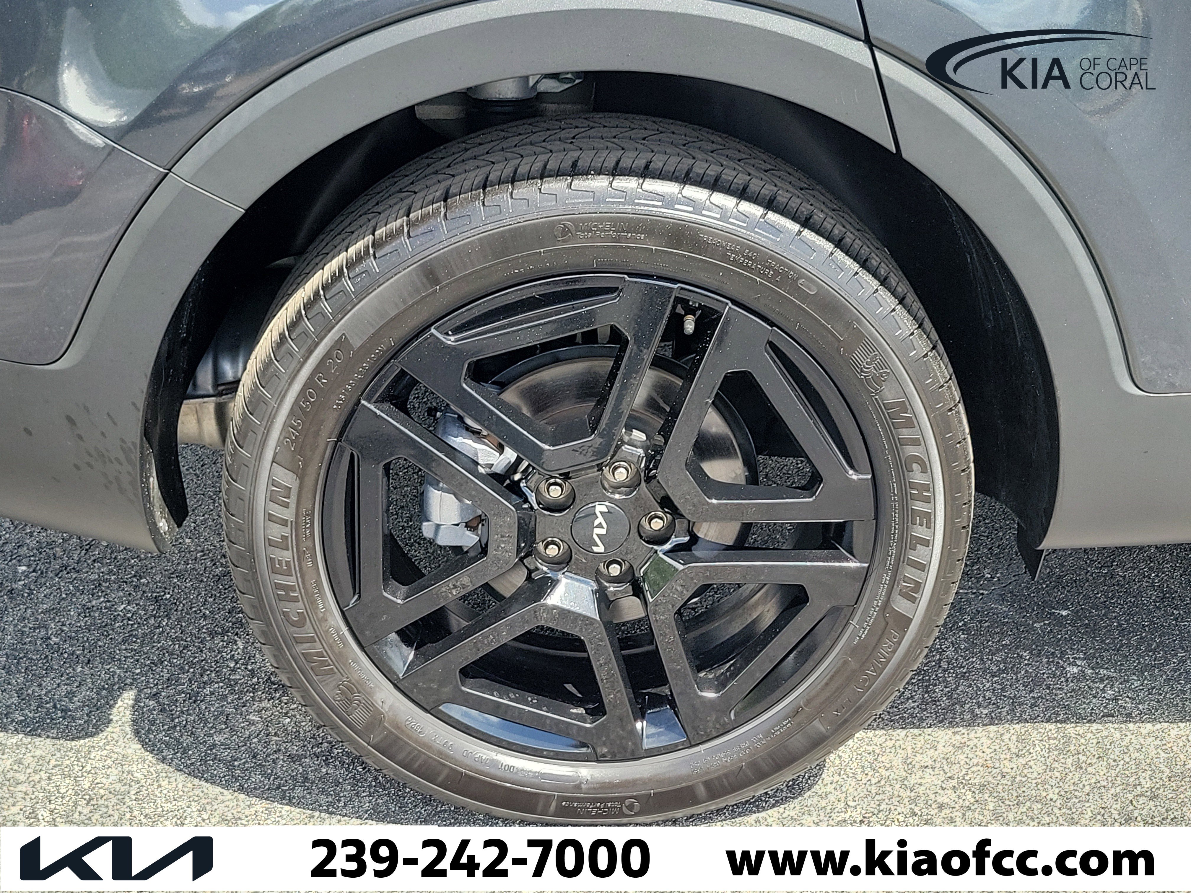 Certified 2024 Kia Telluride SX Prestige X-Line image 9