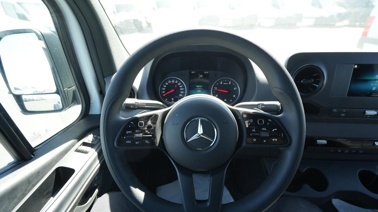 Used 2024 Mercedes-Benz Sprinter 144 Cargo image 11