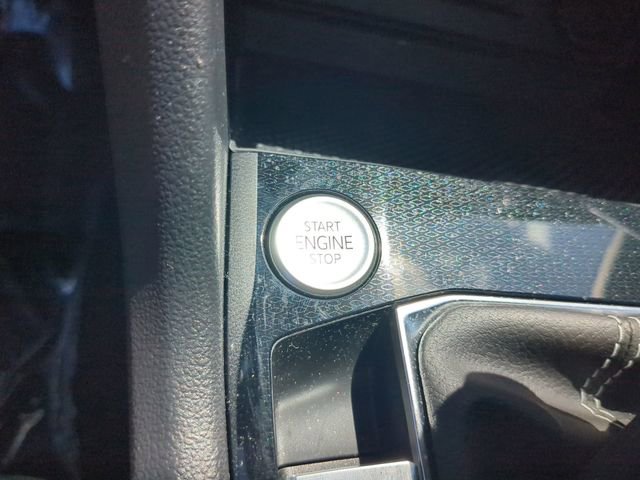 Used 2025 Volkswagen Taos S FWD image 27