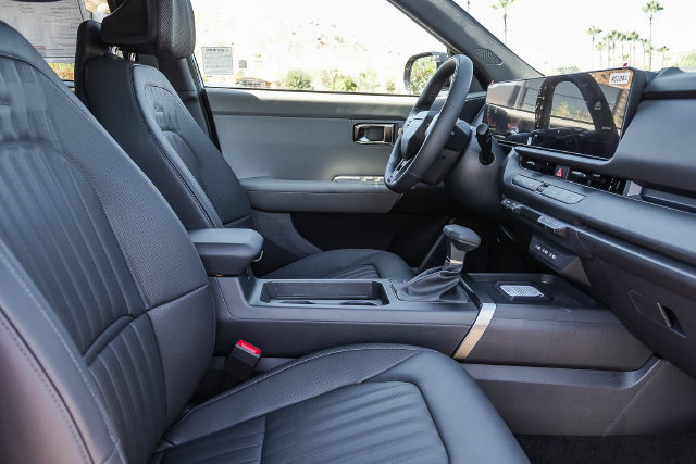 New 2027 Kia Seltos X-Line S w/ X-Line S Premium Package AWD/4WD image 9