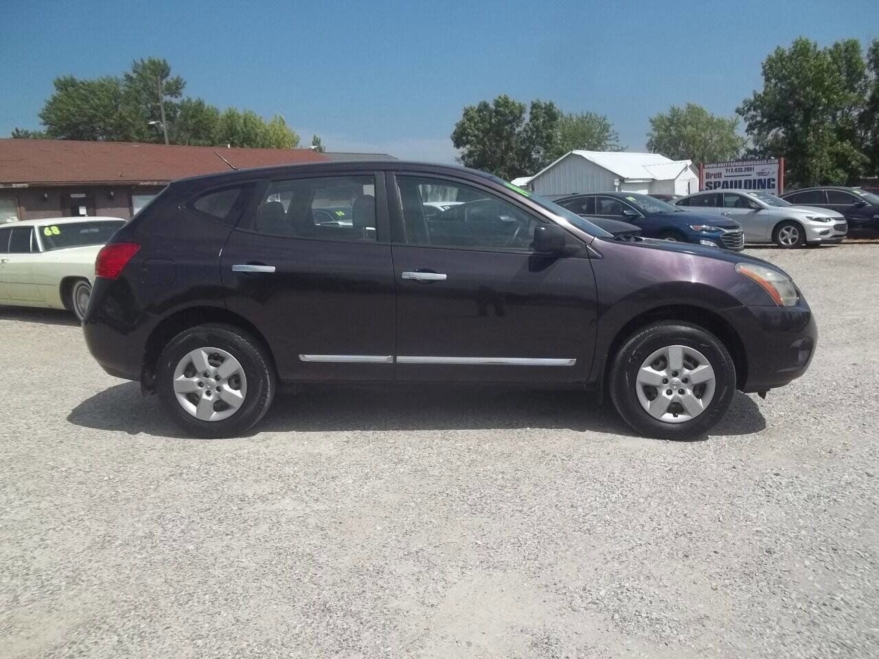 Used 2014 Nissan Rogue S AWD/4WD image 2