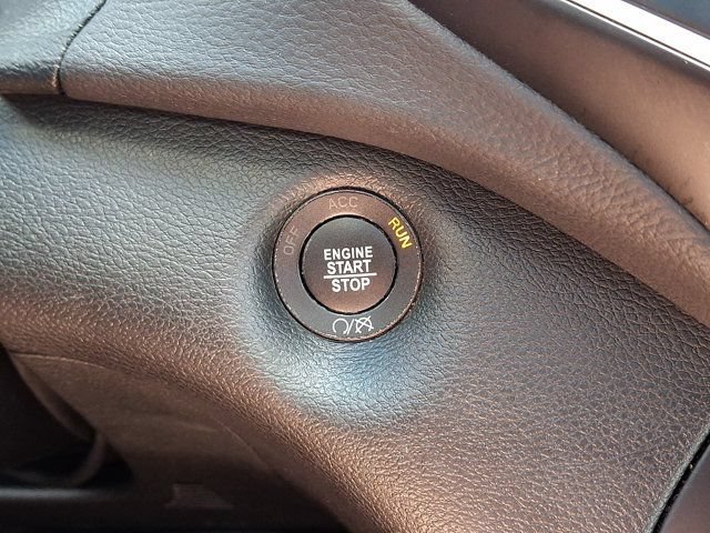 Certified 2021 Jeep Cherokee Latitude Lux w/ Sun & Sound Group AWD/4WD image 28
