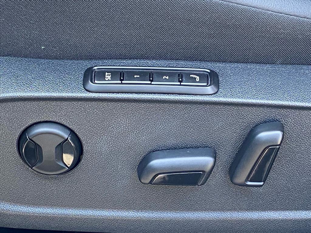 Certified 2022 Volkswagen ID.4 Pro S image 11