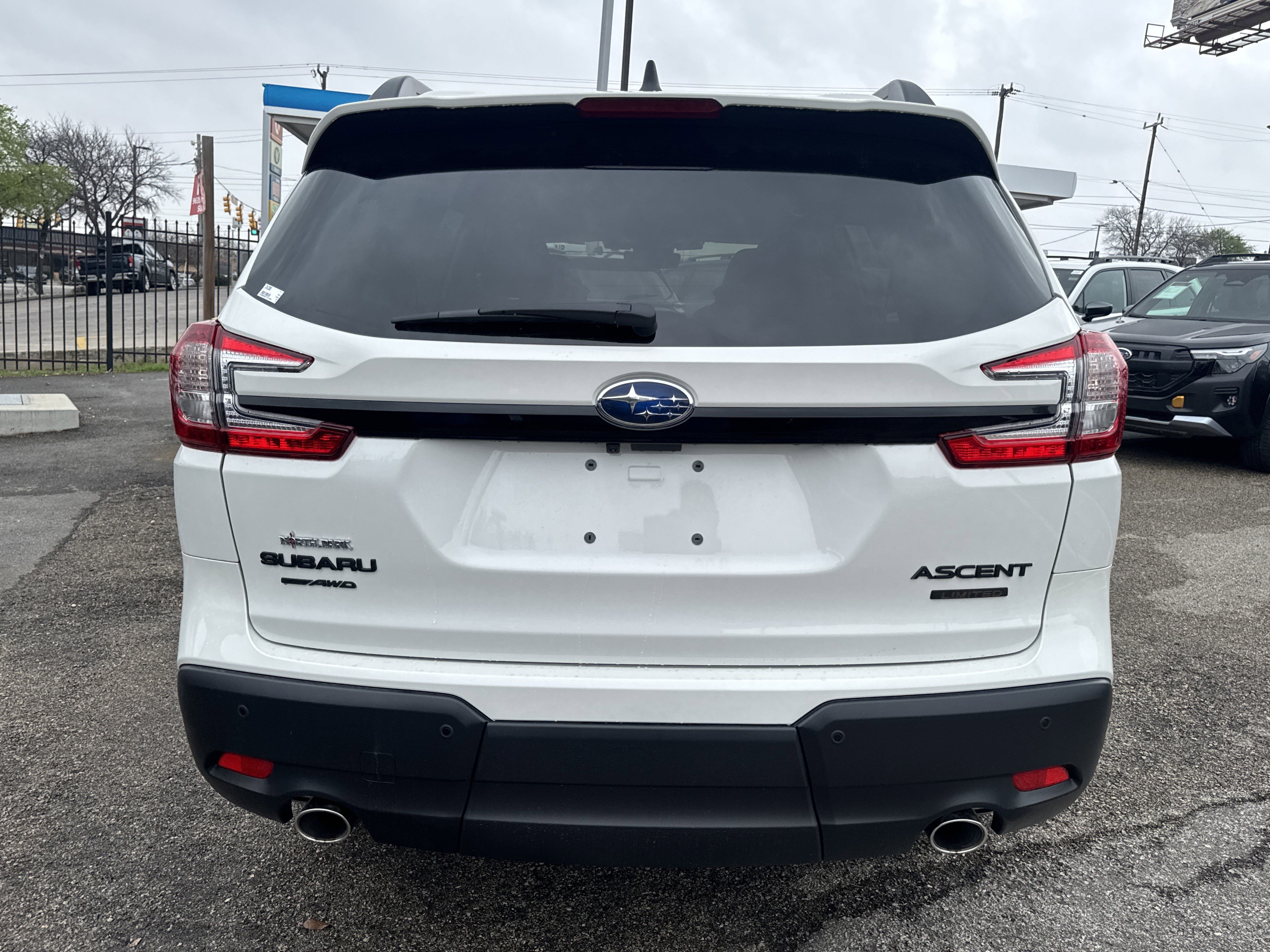 New 2026 Subaru Ascent Limited Bronze image 4