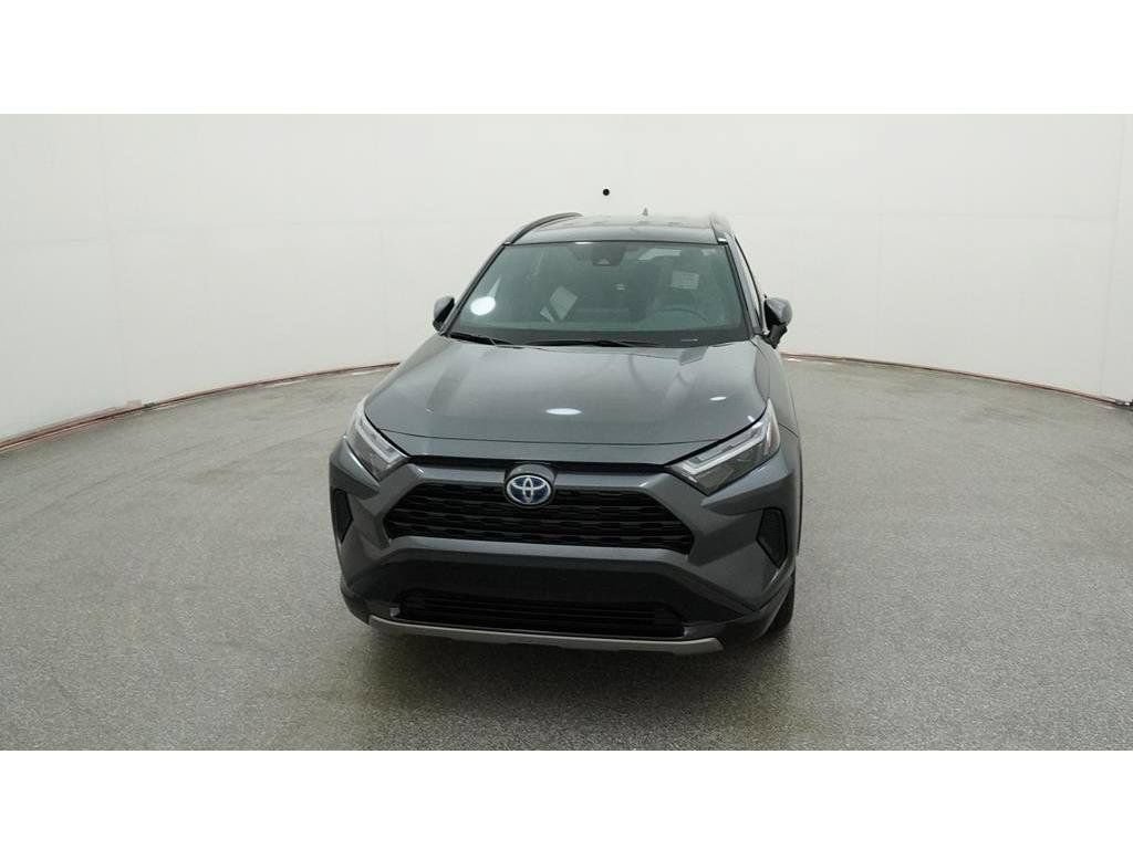 Used 2024 Toyota RAV4 SE AWD/4WD image 20