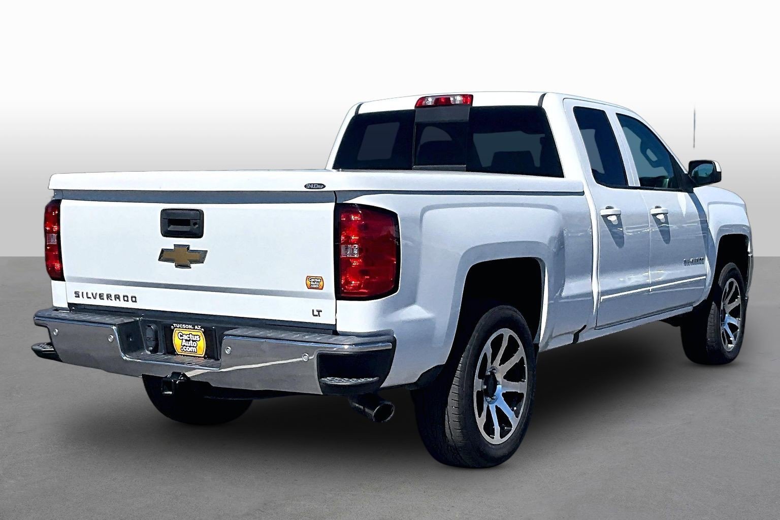 Used 2017 Chevrolet Silverado 1500 LT w/ All Star Edition RWD image 2
