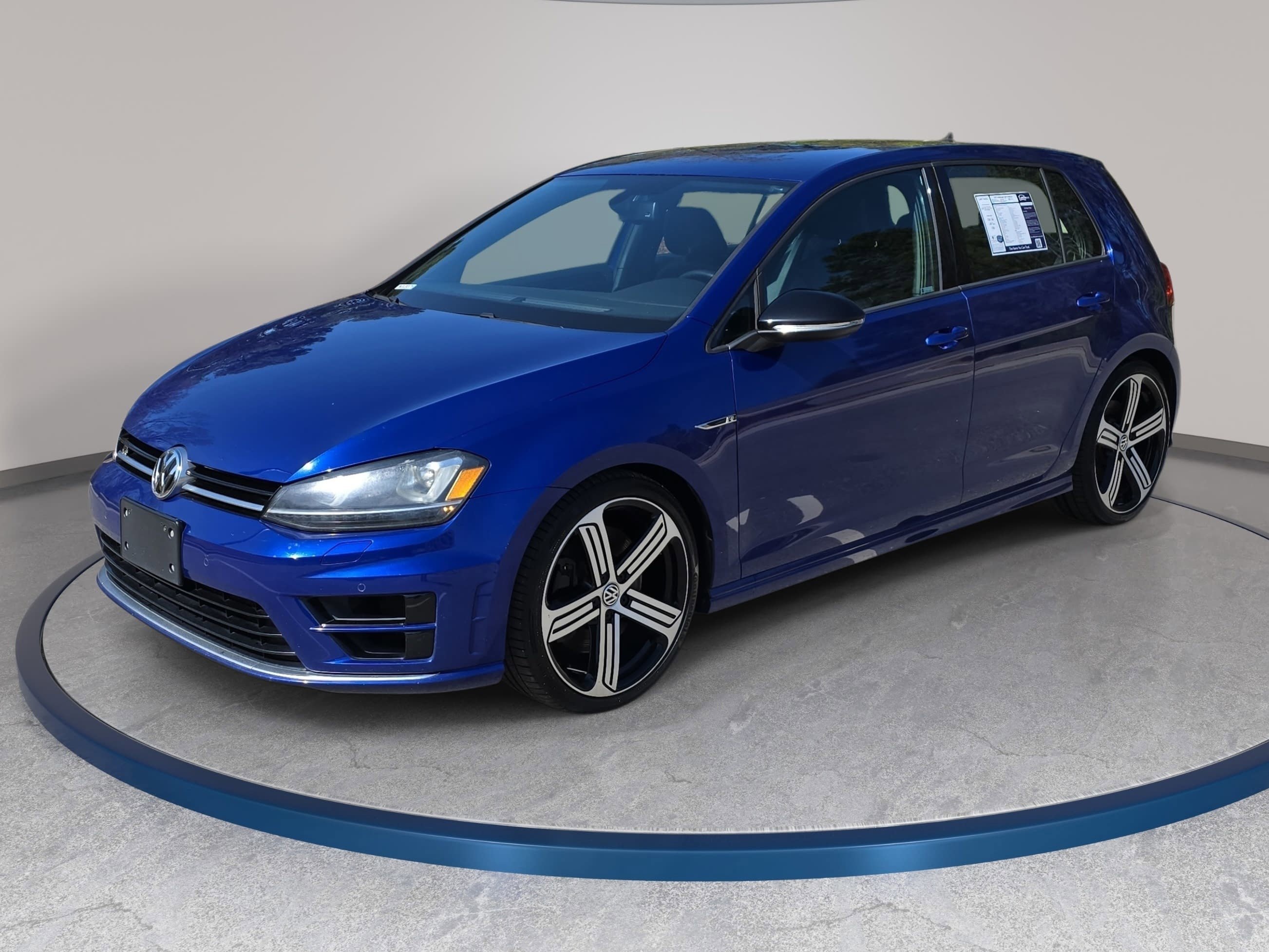 Used 2015 Volkswagen Golf R 4-Door AWD/4WD image 1