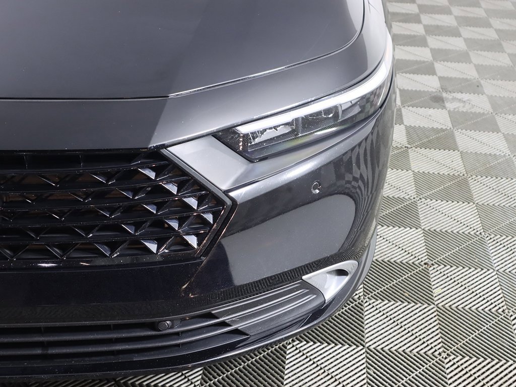 Used 2023 Honda Accord Touring image 16