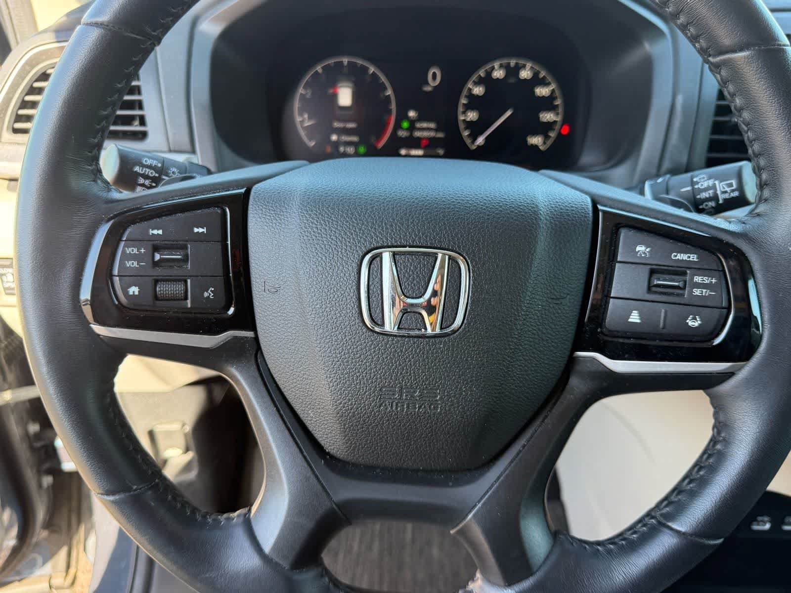 Used 2025 Honda Odyssey EX-L image 21