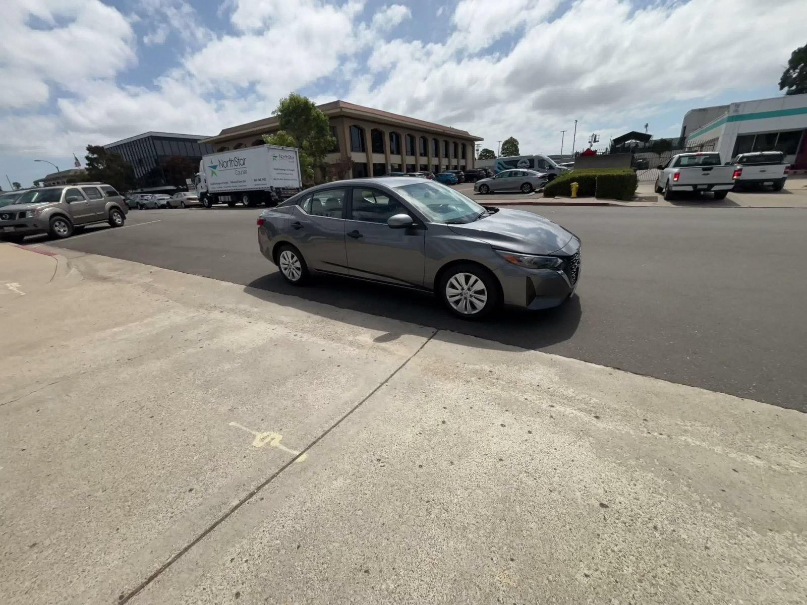 Used 2025 Nissan Sentra S FWD image 2