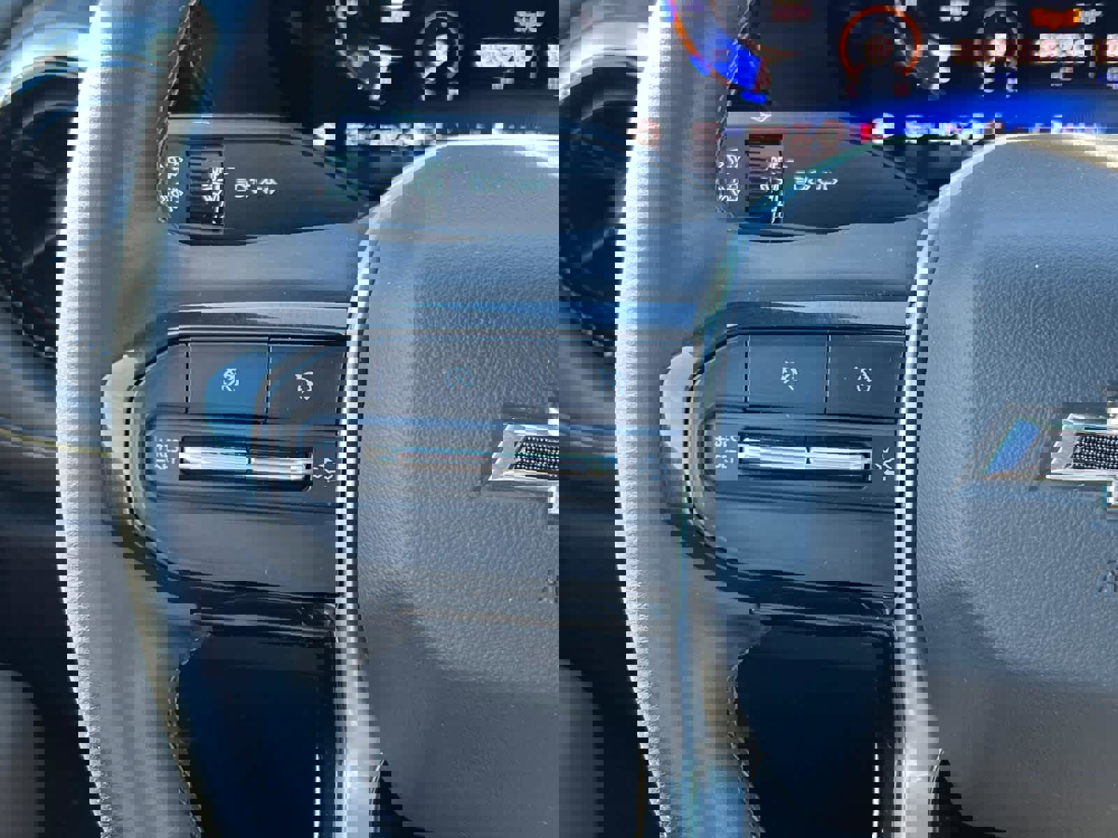 Certified 2024 Chevrolet Colorado ZR2 w/ ZR2 Convenience Package III image 19