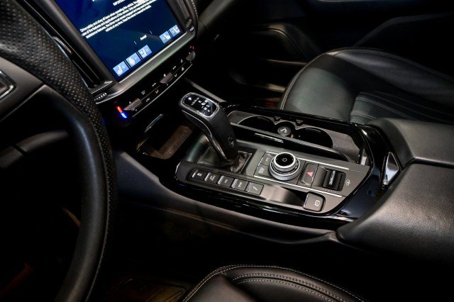 Used 2022 Maserati Levante Modena AWD/4WD image 30