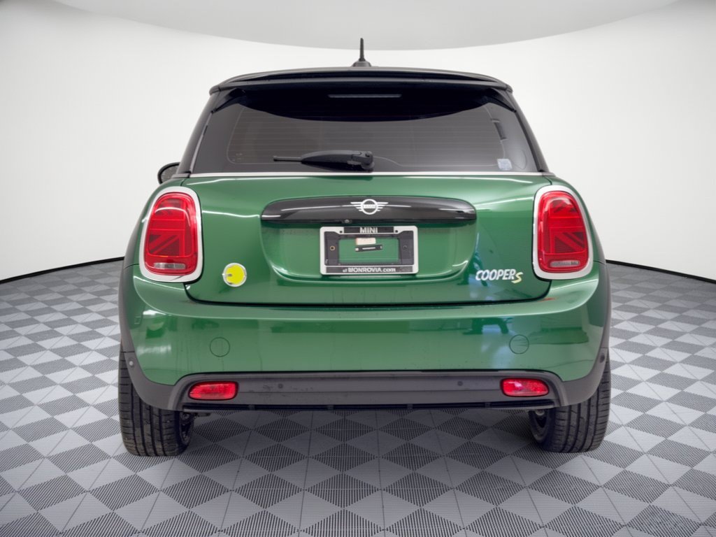 Used 2024 MINI Cooper SE FWD image 10