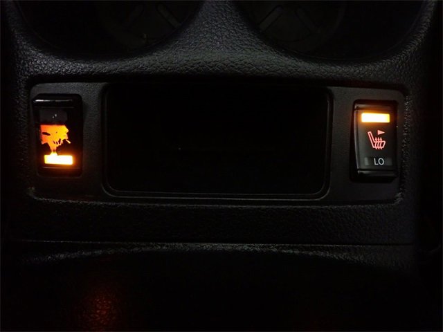 Used 2020 Nissan Rogue SV image 4