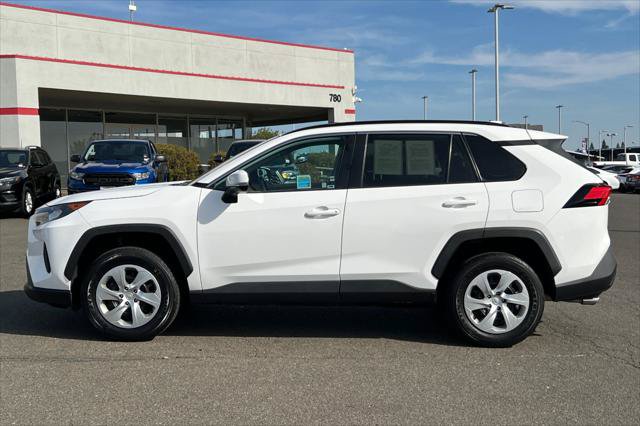 Certified 2021 Toyota RAV4 LE FWD image 9