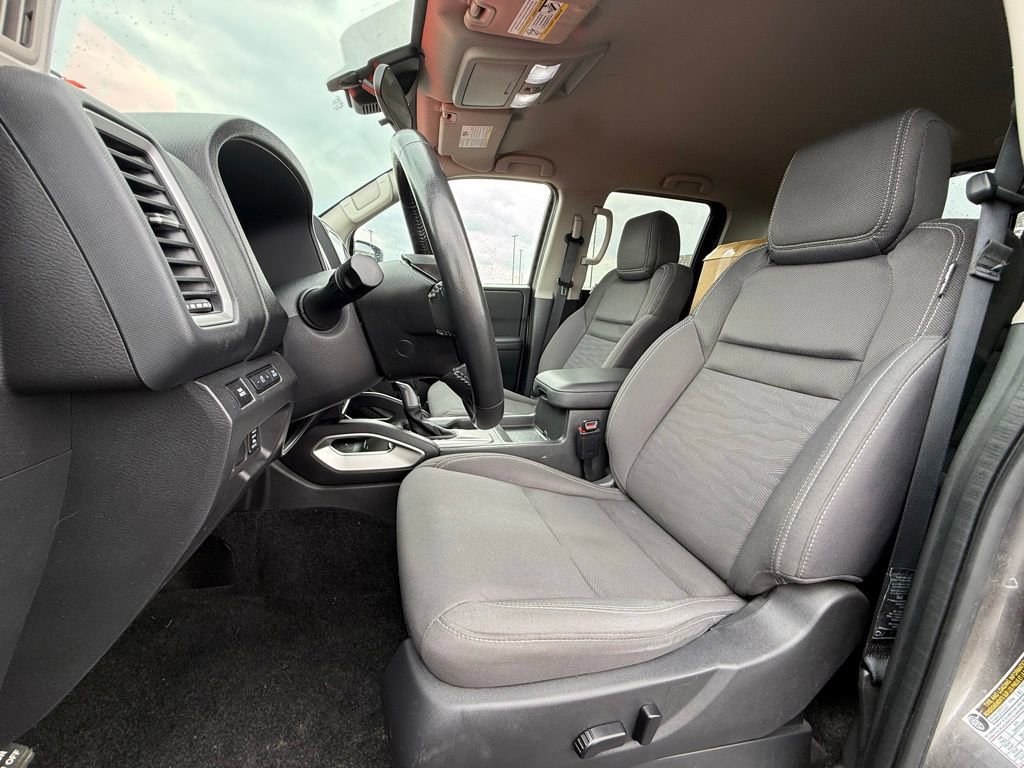 Used 2024 Nissan Frontier SV w/ SV Convenience Package AWD/4WD image 20