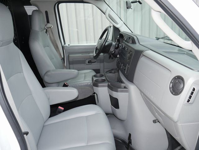 Used 2014 Ford E-350 and Econoline 350 Super Duty w/ Power Group image 21