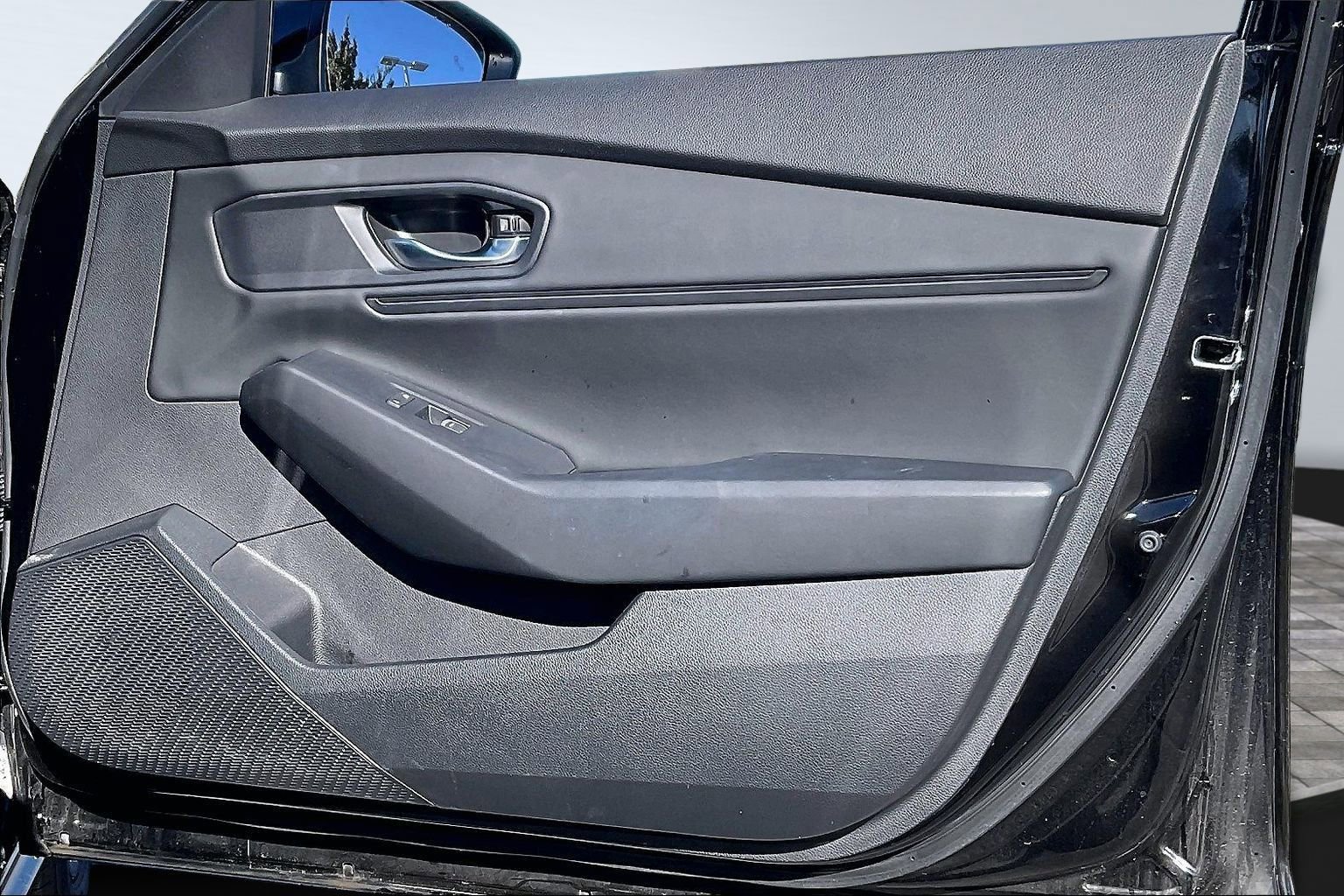 Used 2023 Honda Accord EX image 16