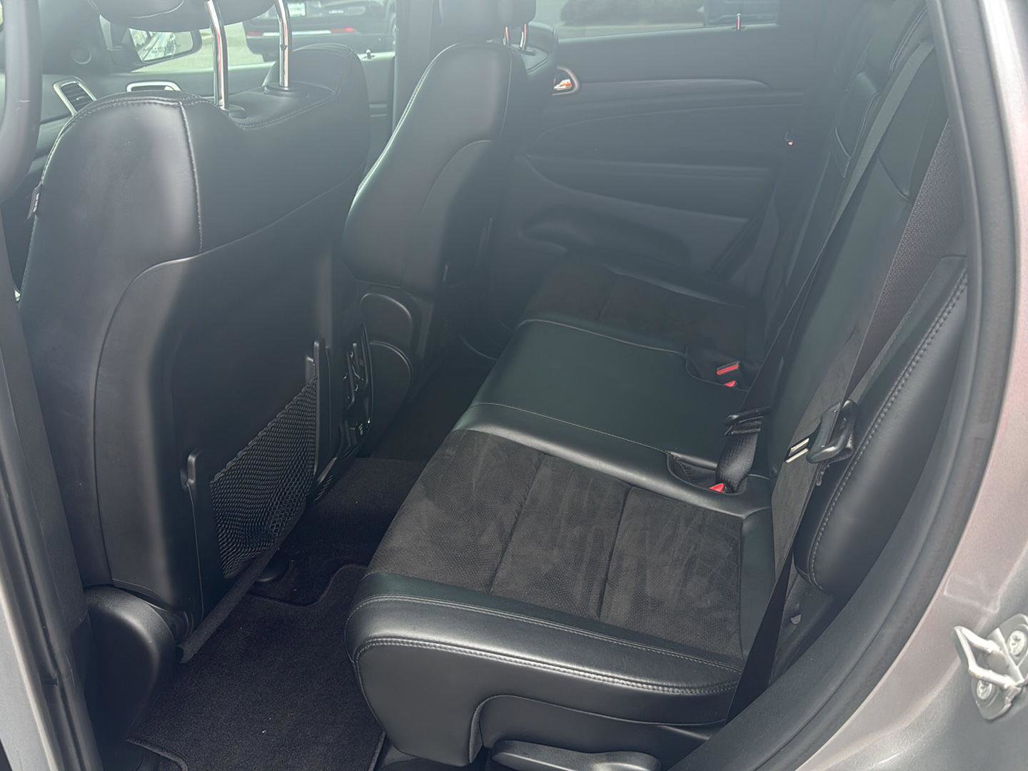 Used 2019 Jeep Grand Cherokee Altitude AWD/4WD image 9