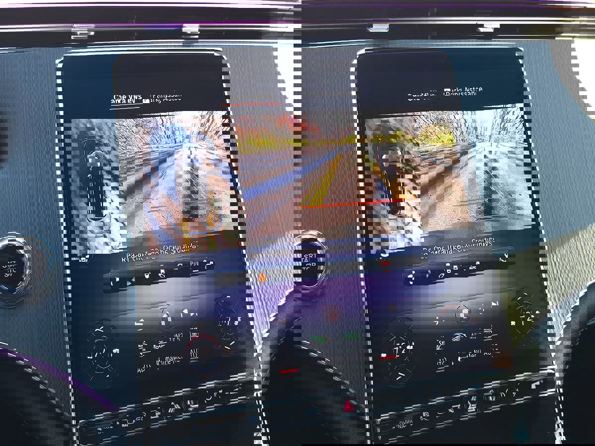 Used 2023 Mercedes-Benz EQE 500 4MATIC SUV image 41