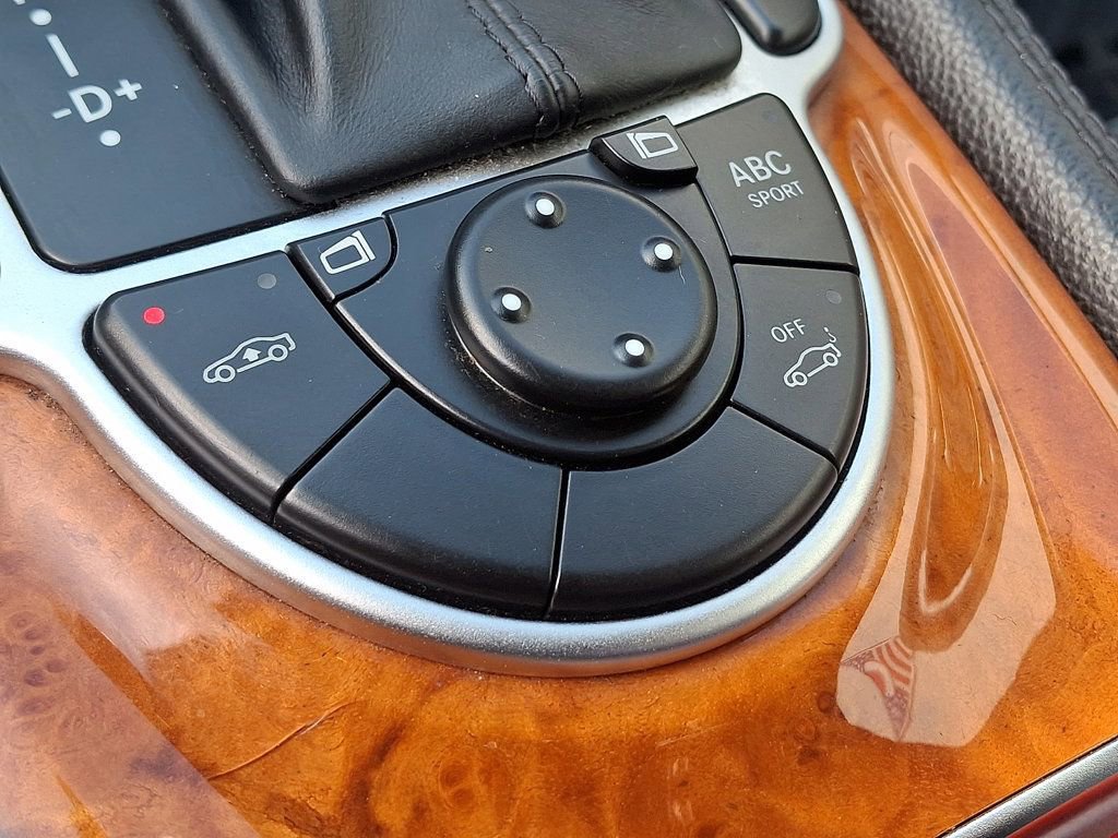 Used 2005 Mercedes-Benz SL 500 image 24