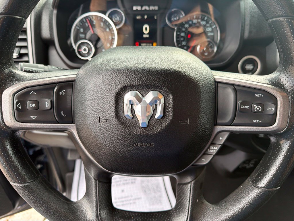 Used 2024 RAM 2500 Tradesman w/ Chrome Appearance Group AWD/4WD image 10