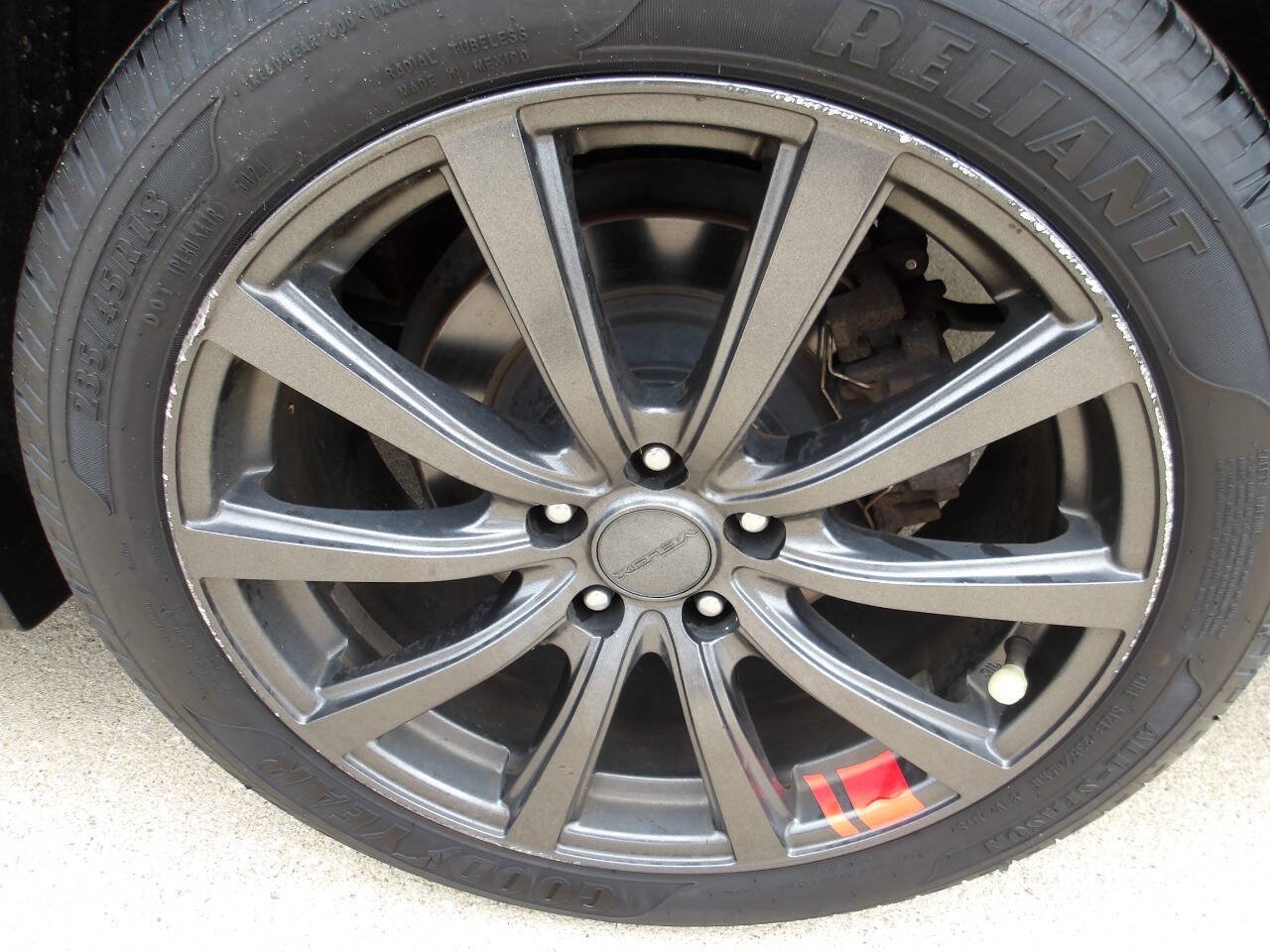 Used 2016 Ford Fusion SE FWD image 28