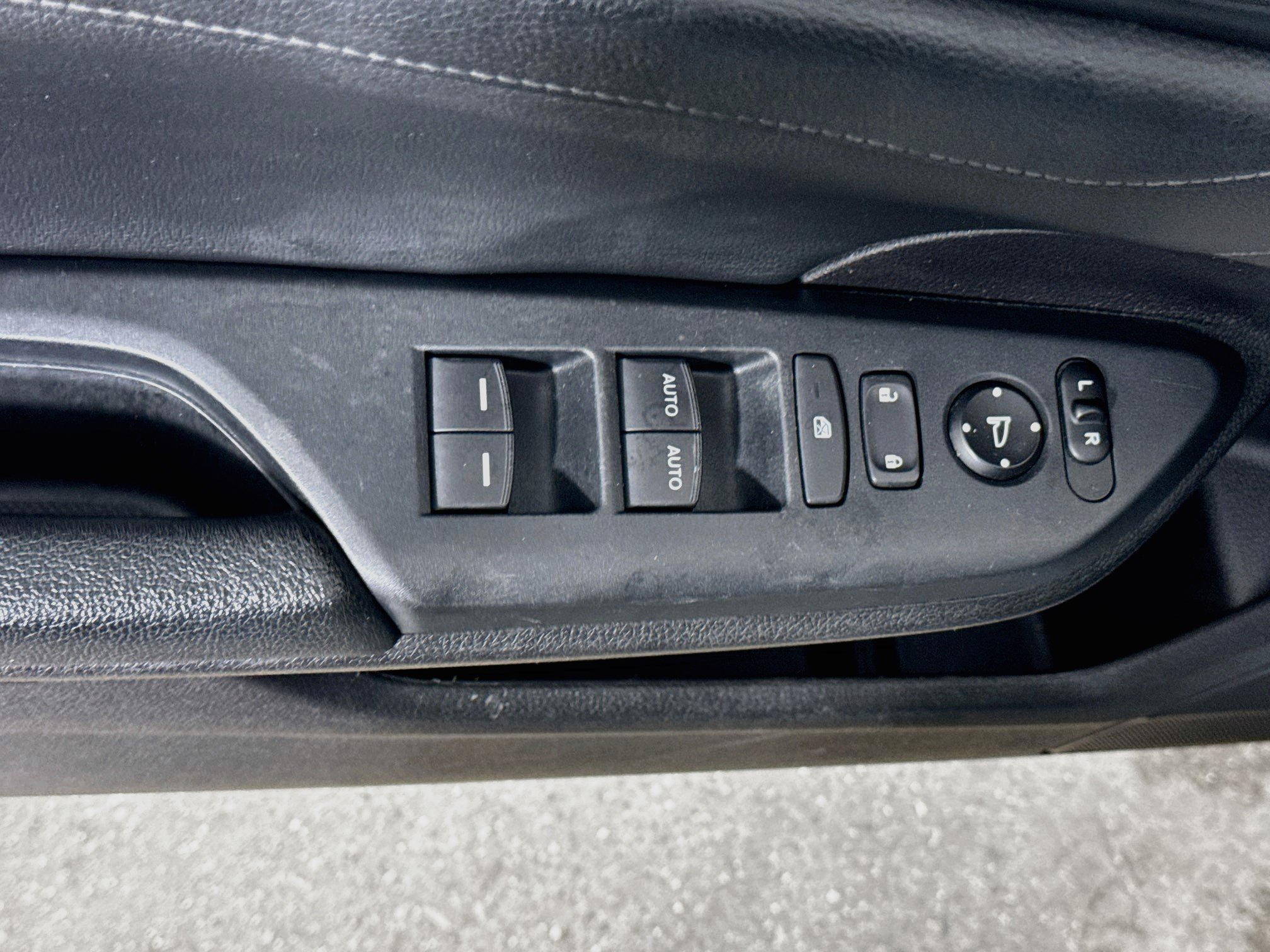 Used 2018 Honda Civic Sport Touring image 15