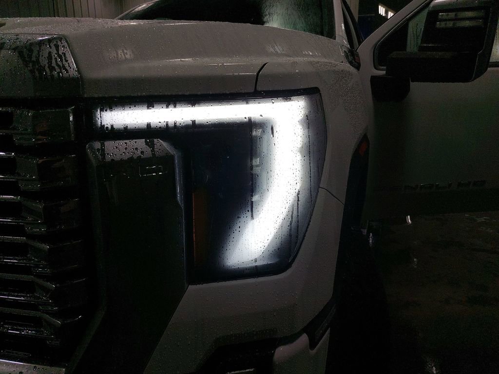 New 2026 GMC Sierra 2500 Denali w/ Denali Reserve Package image 31
