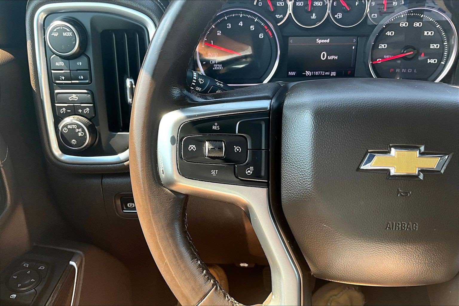 Used 2020 Chevrolet Silverado 1500 LT w/ All-Star Edition AWD/4WD image 22