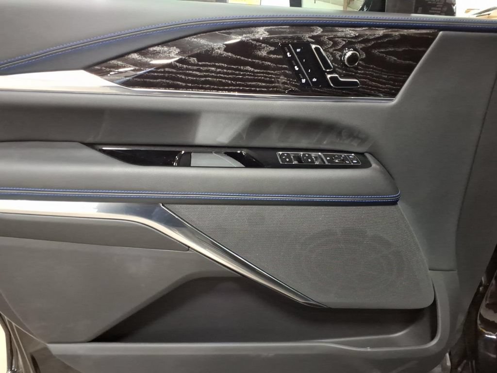 New 2026 Cadillac Escalade IQ Sport 1 AWD/4WD image 9