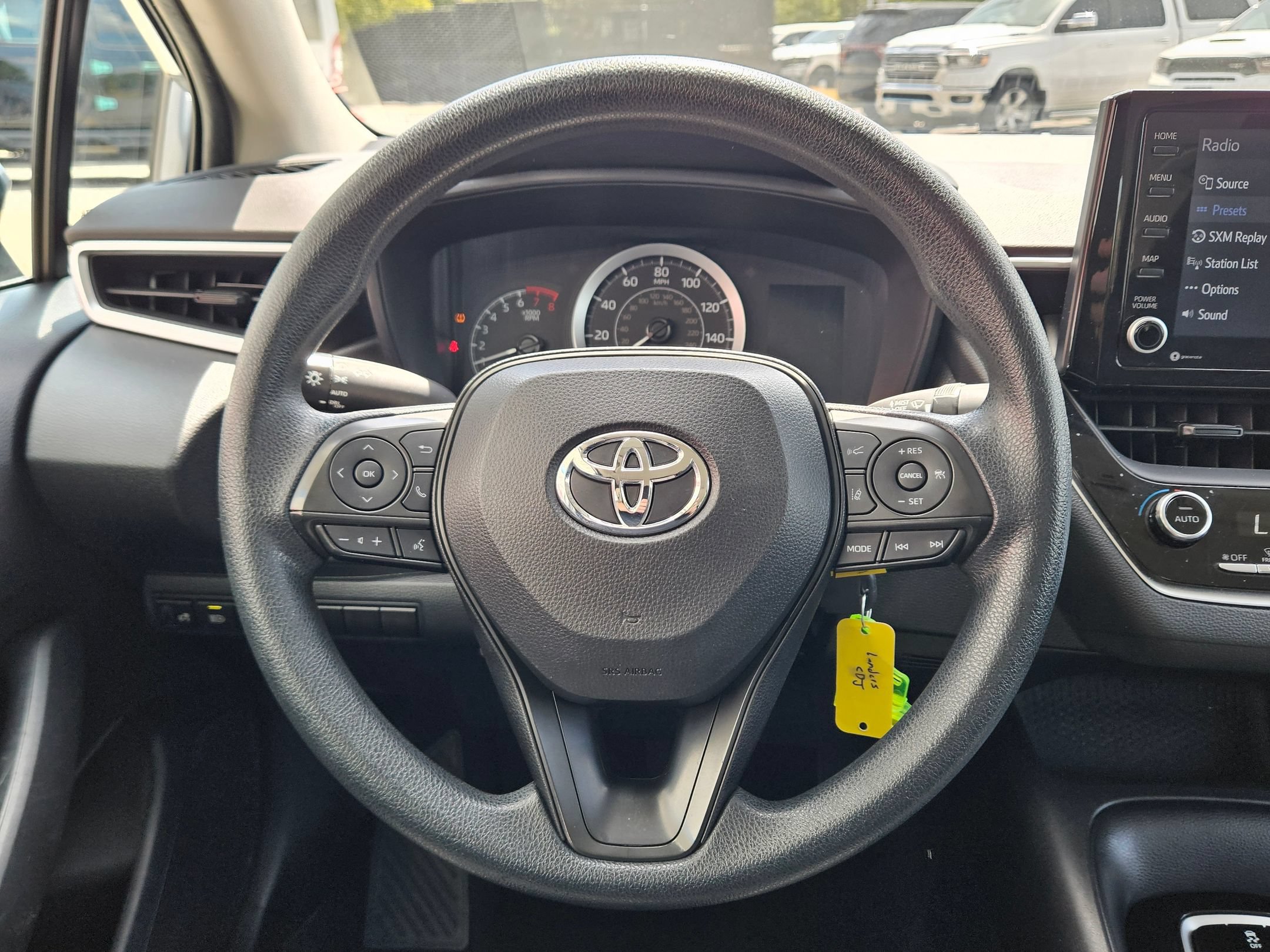 Used 2022 Toyota Corolla LE FWD image 15