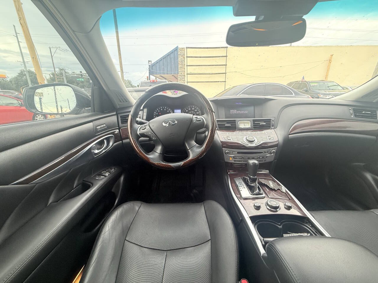 Used 2018 INFINITI Q70 Luxe AWD/4WD image 20