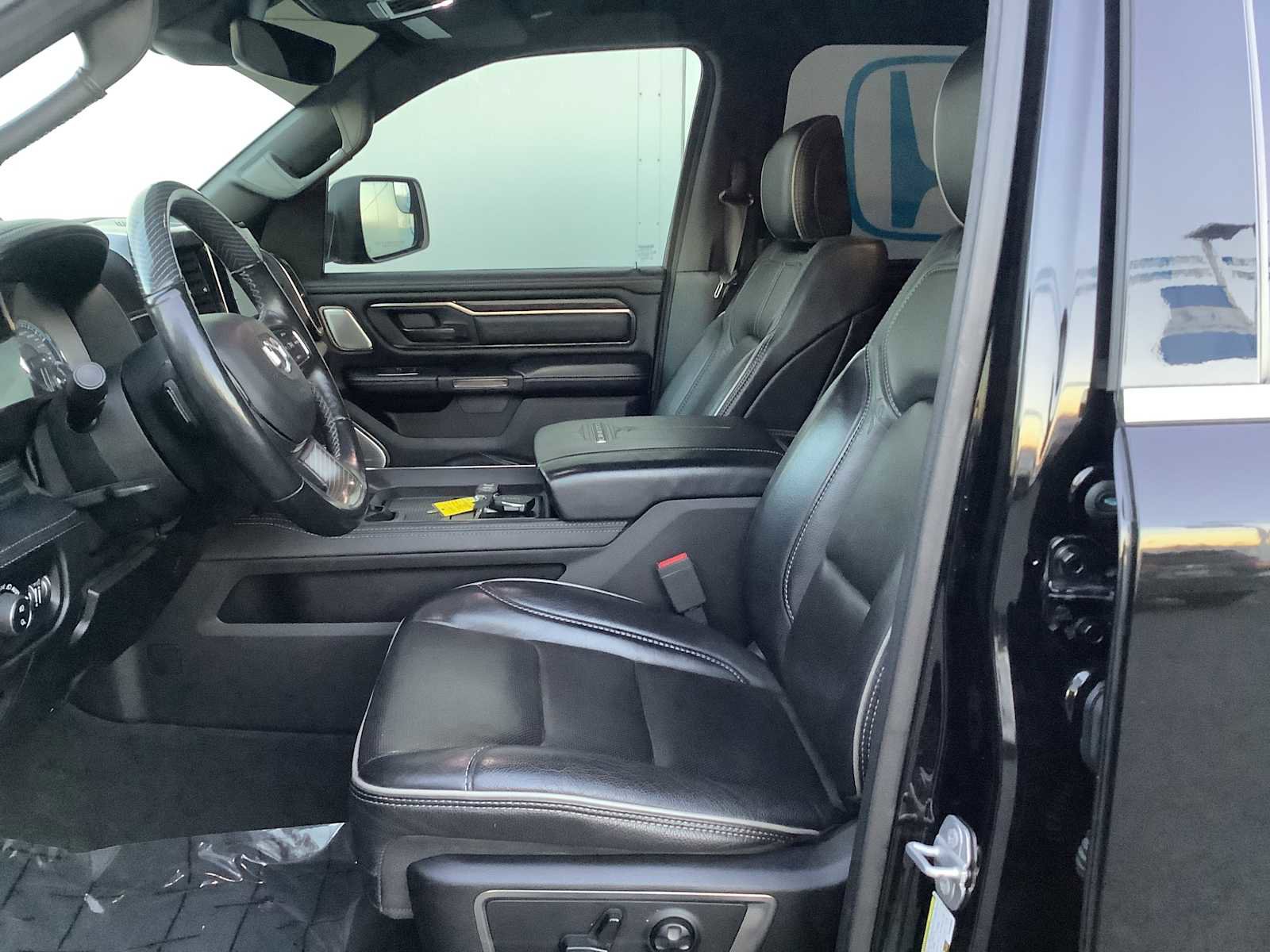 Used 2019 RAM 1500 Limited AWD/4WD image 11