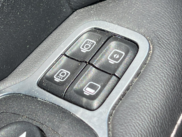 Used 2024 RAM 3500 Limited AWD/4WD image 19