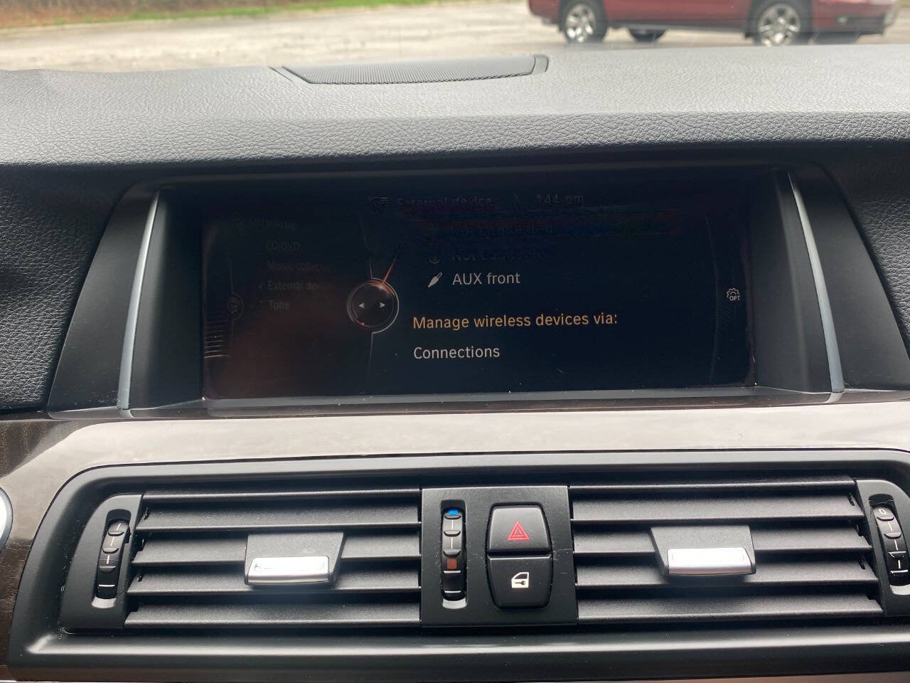 Used 2015 BMW 528i xDrive Sedan AWD/4WD image 32