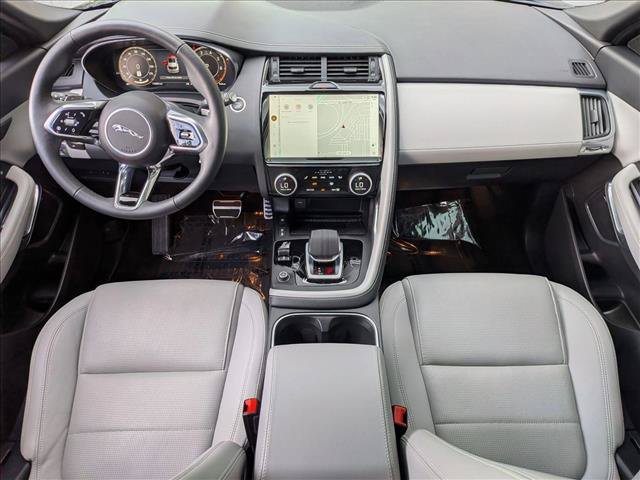Certified 2024 Jaguar E-PACE R-Dynamic SE AWD/4WD image 18