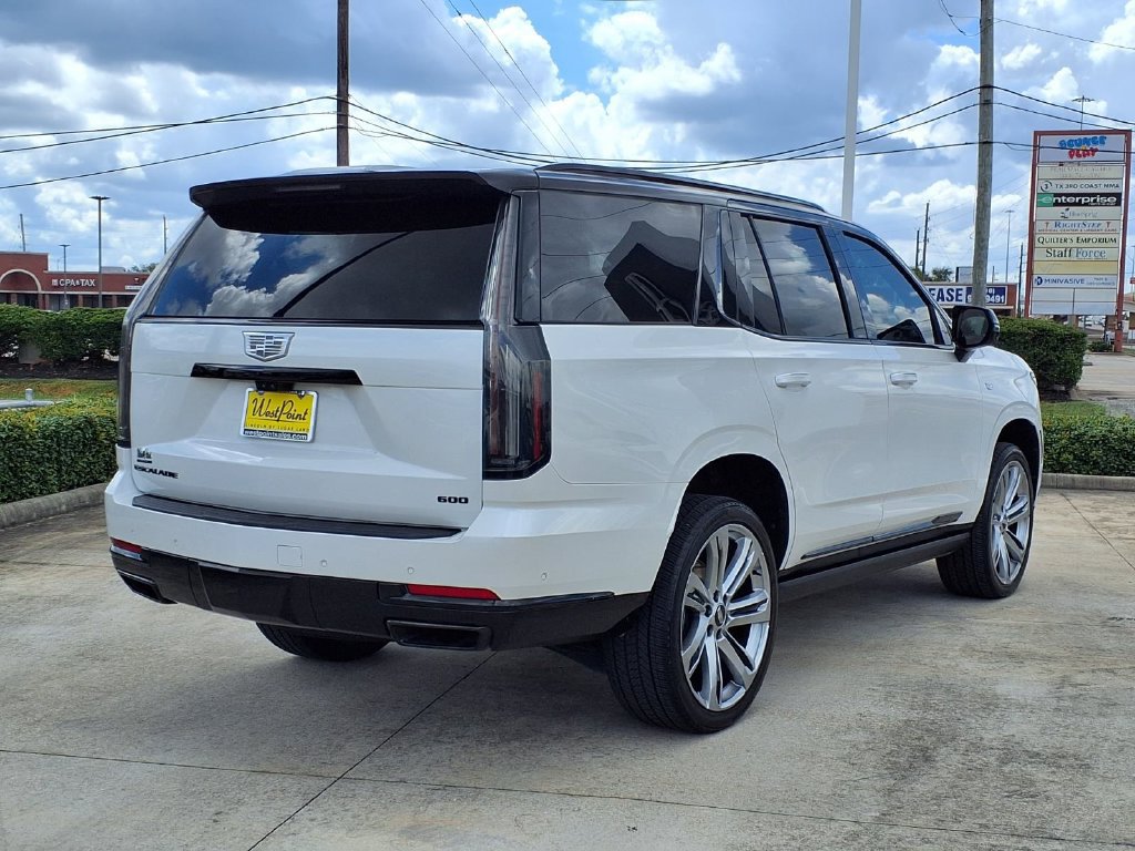 Used 2025 Cadillac Escalade Sport Platinum AWD/4WD image 2